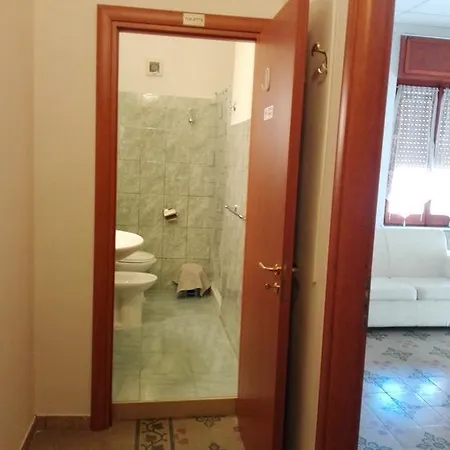 Casa Di Rosa Bed and Breakfast Κρότωνας