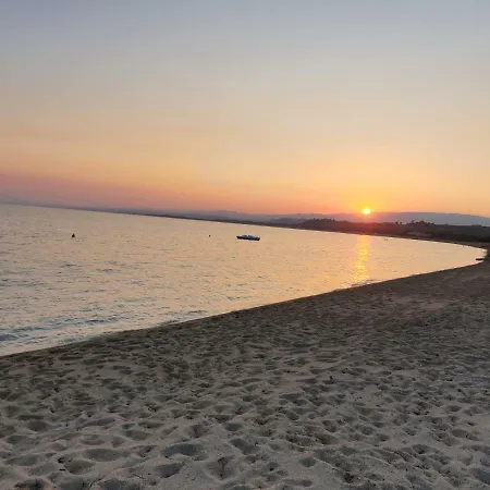 Casa Di Rosa Alojamento de Acomodação e Pequeno-almoço Crotone