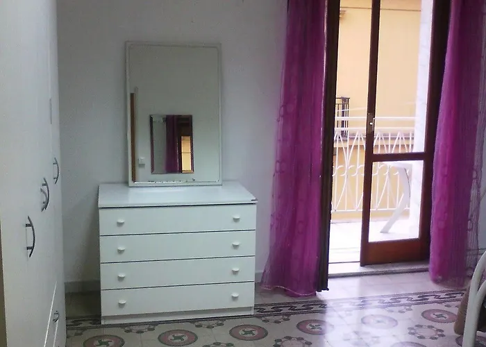 Alojamento de Acomodação e Pequeno-almoço Casa Di Rosa Crotone